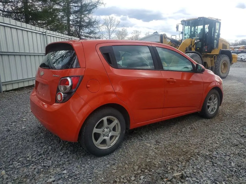 2012 CHEVROLET SONIC LS  