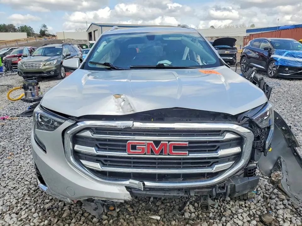 2018 GMC TERRAIN SLT  