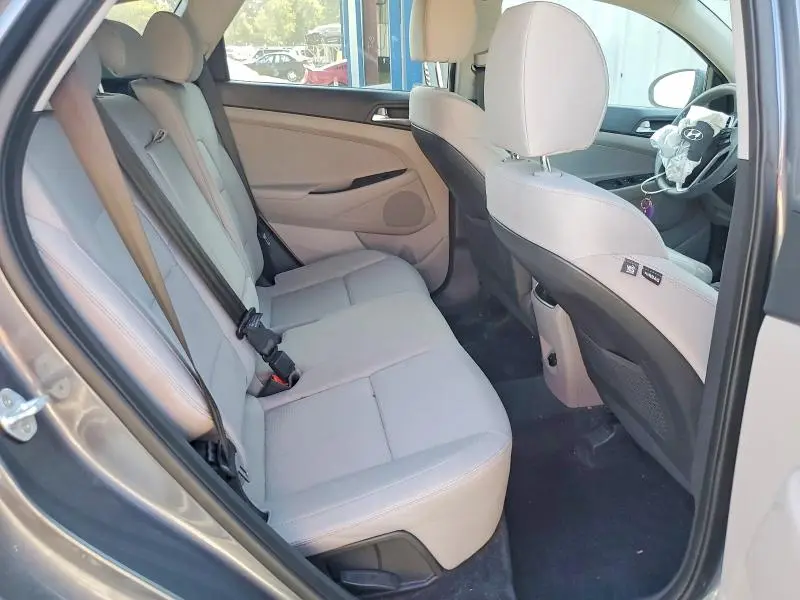2019 HYUNDAI TUCSON SEL  
