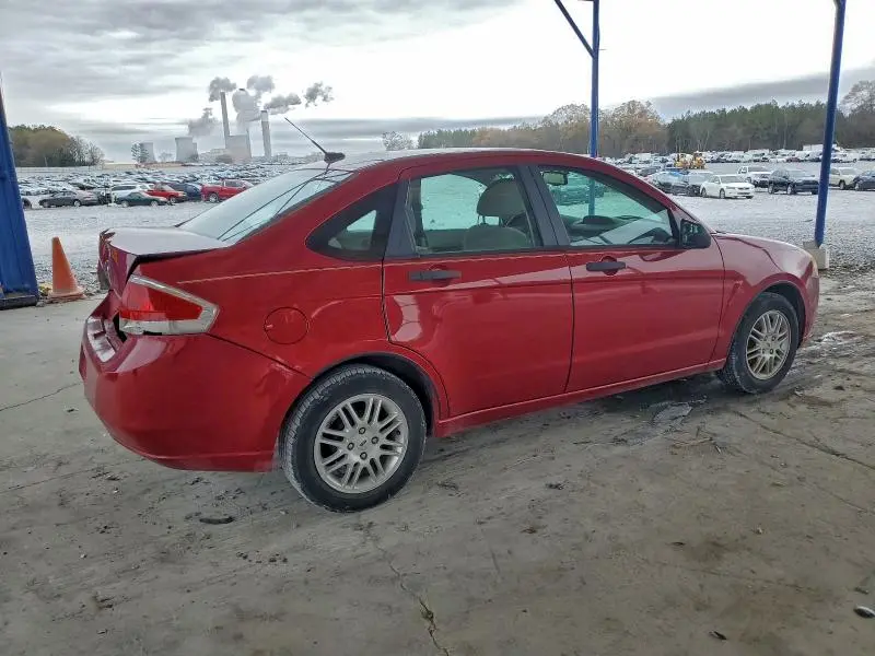 2011 FORD FOCUS SE  