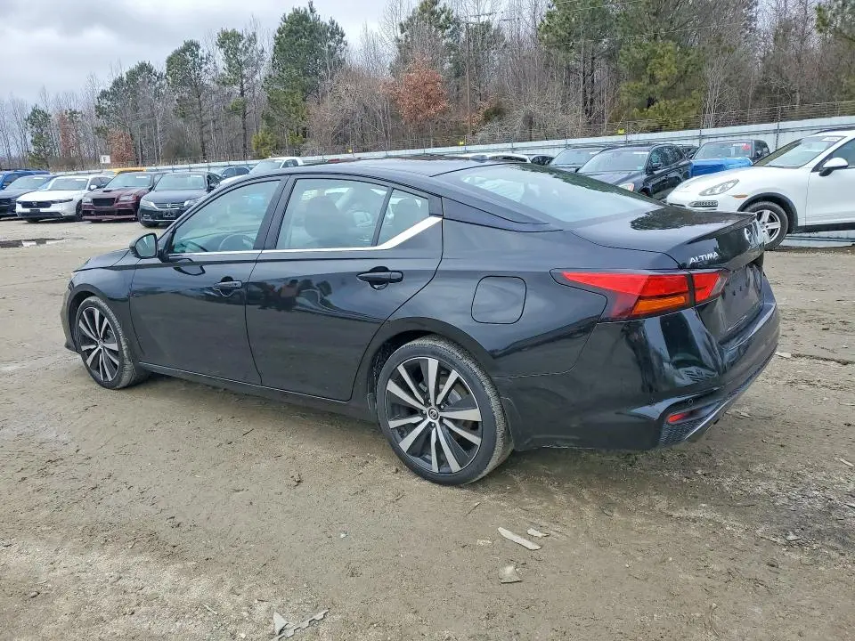 2020 NISSAN ALTIMA SR  