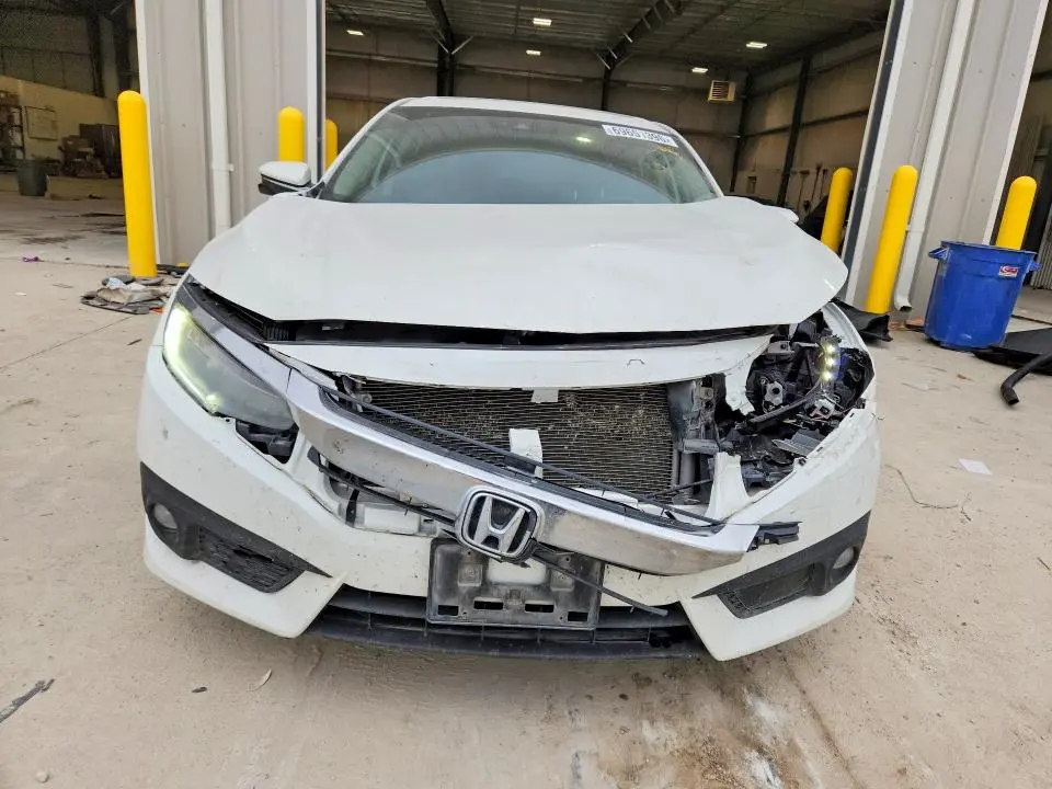 2017 HONDA CIVIC TOURING  