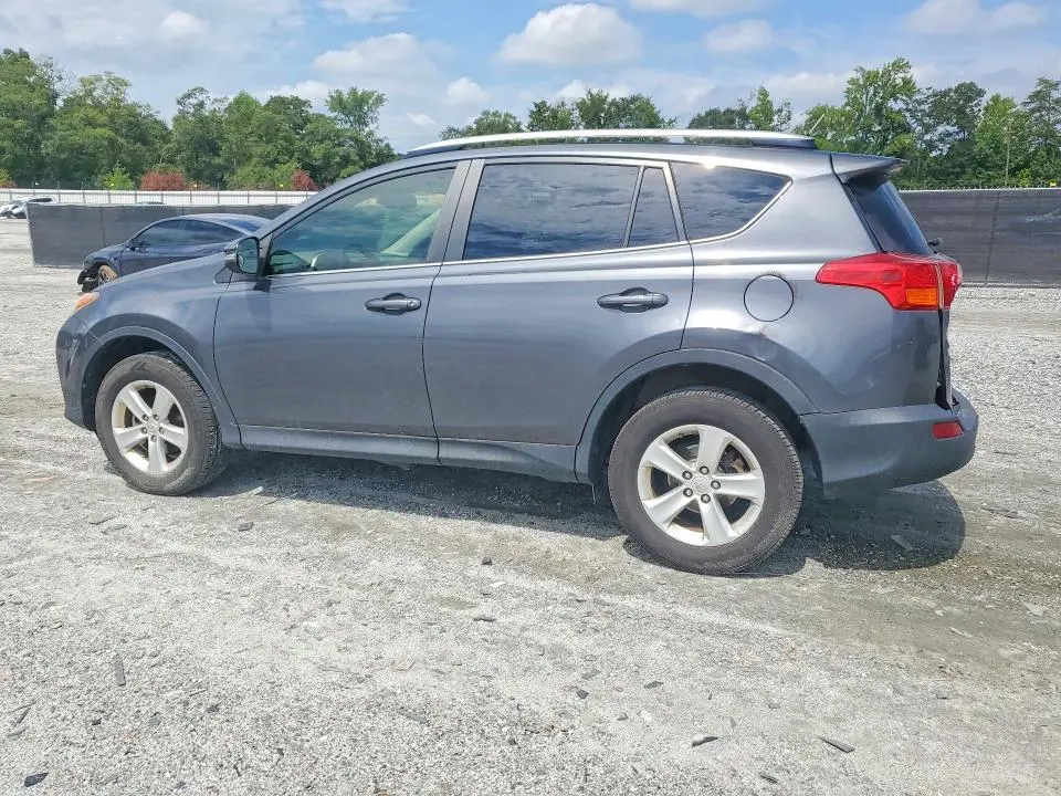 2013 TOYOTA RAV4 XLE  