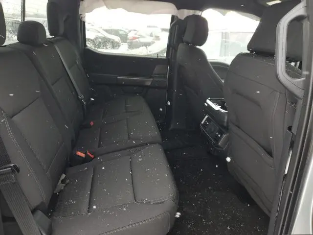 2024 FORD F150 XLT  