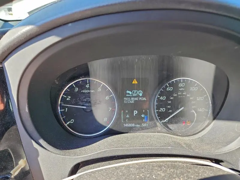 2019 MITSUBISHI OUTLANDER SE  