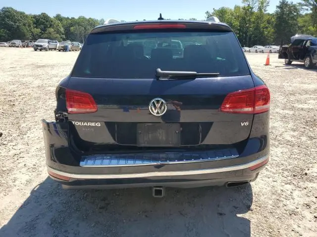 2016 VOLKSWAGEN TOUAREG SPORT  