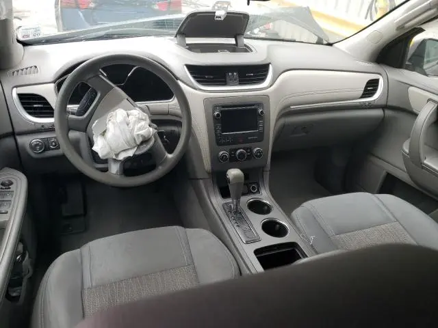 2016 CHEVROLET TRAVERSE LS  