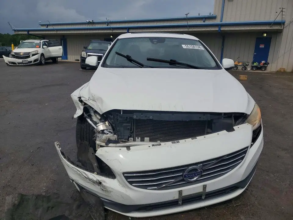 2016 VOLVO S60 PREMIER  