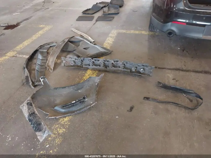 2015 FORD TAURUS SHO