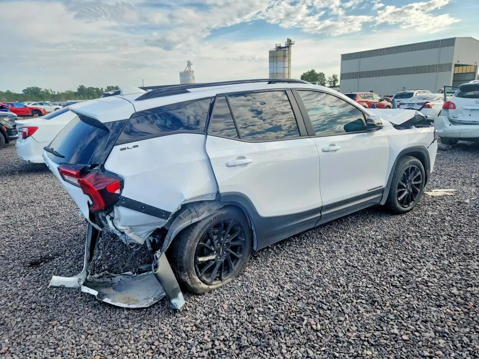 2023 GMC TERRAIN   
