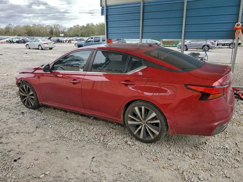 2019 NISSAN ALTIMA SR  