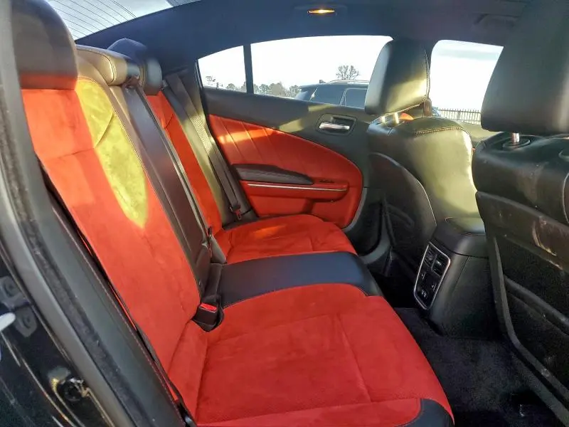 2016 DODGE CHARGER R/T  