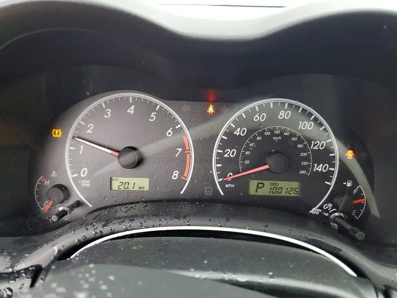 2013 TOYOTA COROLLA LE  