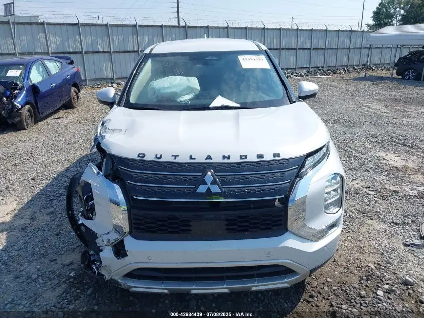 2023 MITSUBISHI OUTLANDER SE 2.5 2WD