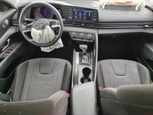 2023 HYUNDAI ELANTRA SE  