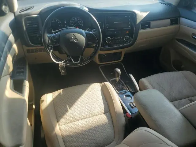 2018 MITSUBISHI OUTLANDER SE  