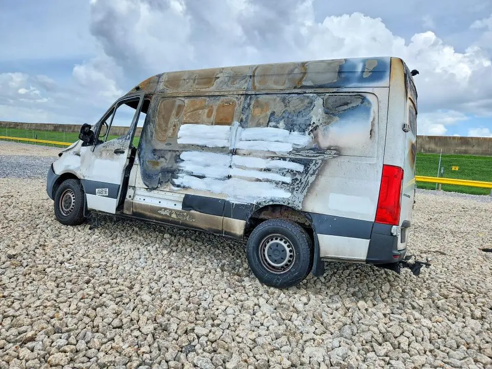 2021 MERCEDES-BENZ SPRINTER 2500  