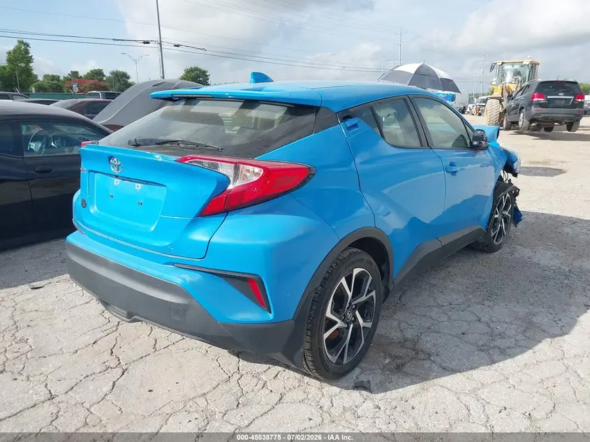 2019 TOYOTA C-HR XLE