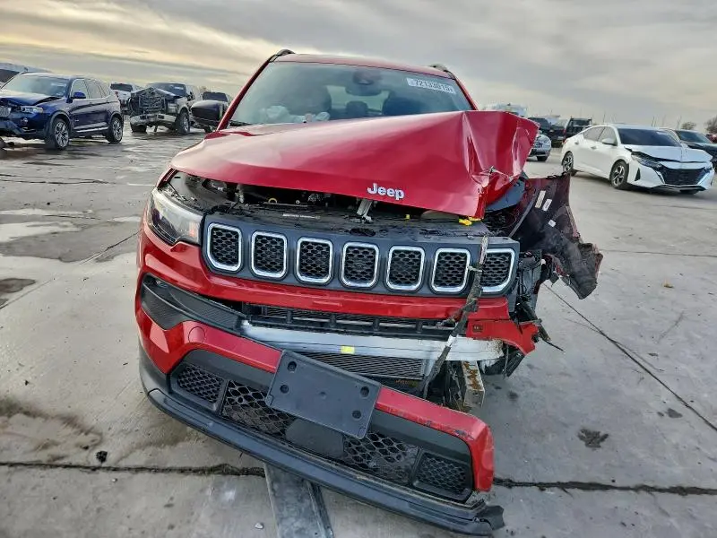 2023 JEEP COMPASS LATITUDE LUX  