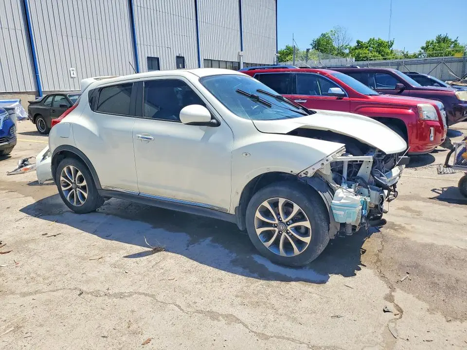 2011 NISSAN JUKE S  