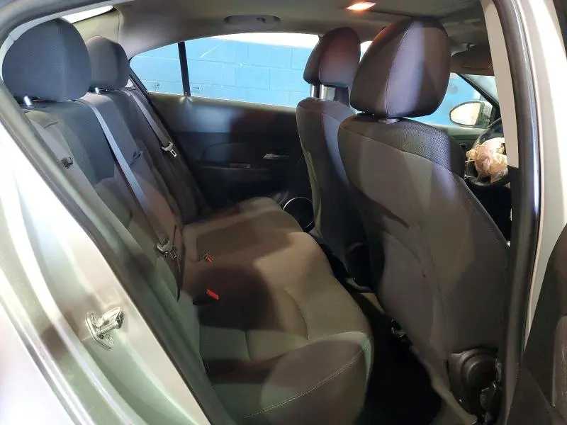 2015 CHEVROLET CRUZE LT  