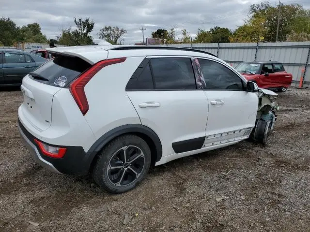 2023 KIA NIRO EX
