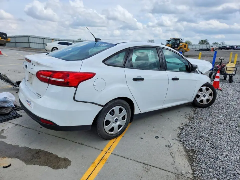 2016 FORD FOCUS S  