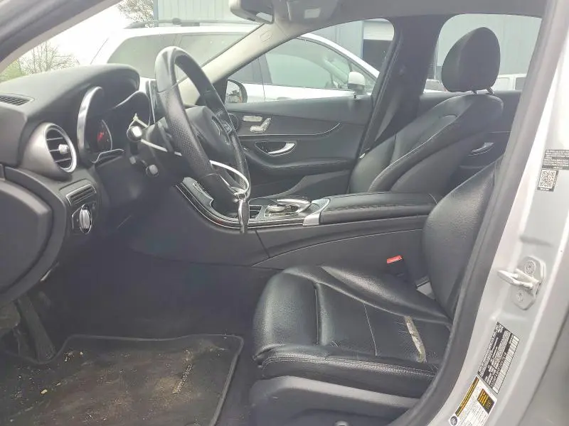 2015 MERCEDES-BENZ C 300  