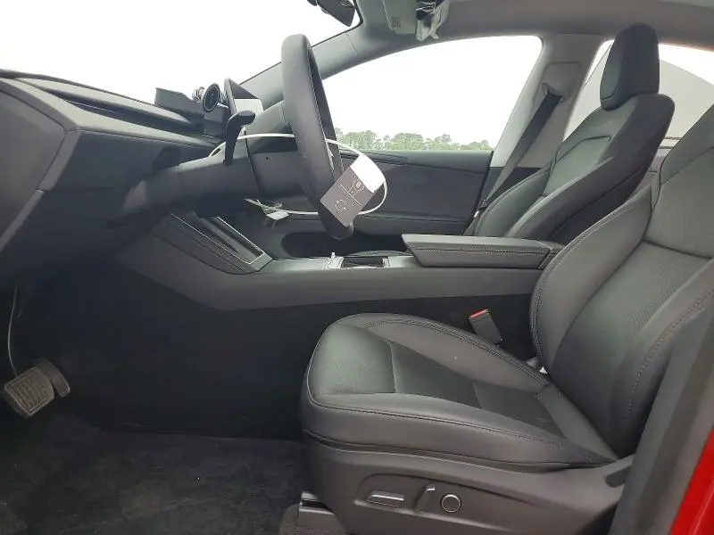 2026 TESLA MODEL Y   