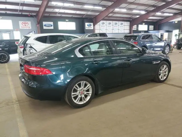 2017 JAGUAR XE PREMIUM  
