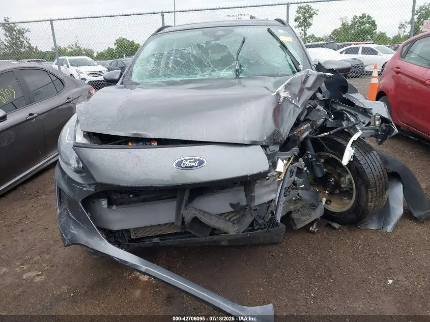 2021 FORD ESCAPE SE HYBRID