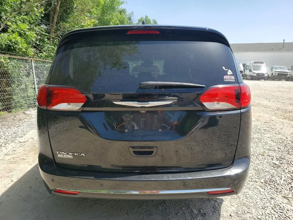 2018 CHRYSLER PACIFICA TOURING L PLUS  