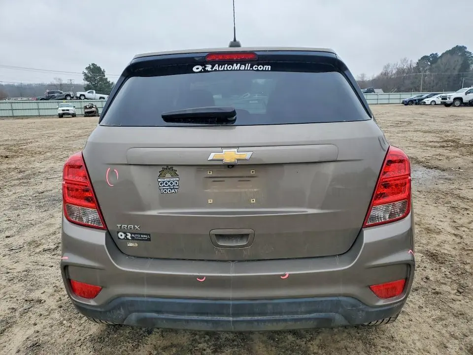 2021 CHEVROLET TRAX LS  