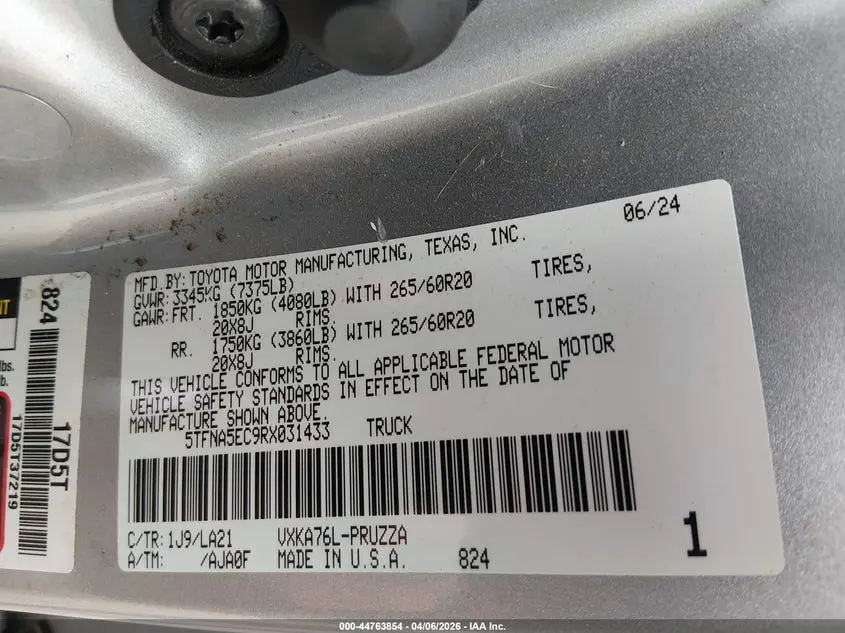2024 TOYOTA TUNDRA PLATINUM
