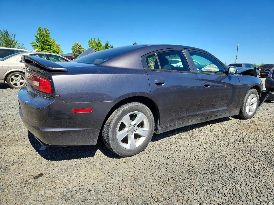 2014 DODGE CHARGER SE  