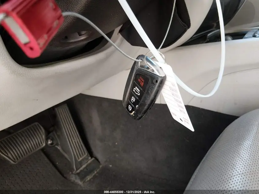 2015 HYUNDAI GENESIS 3.8