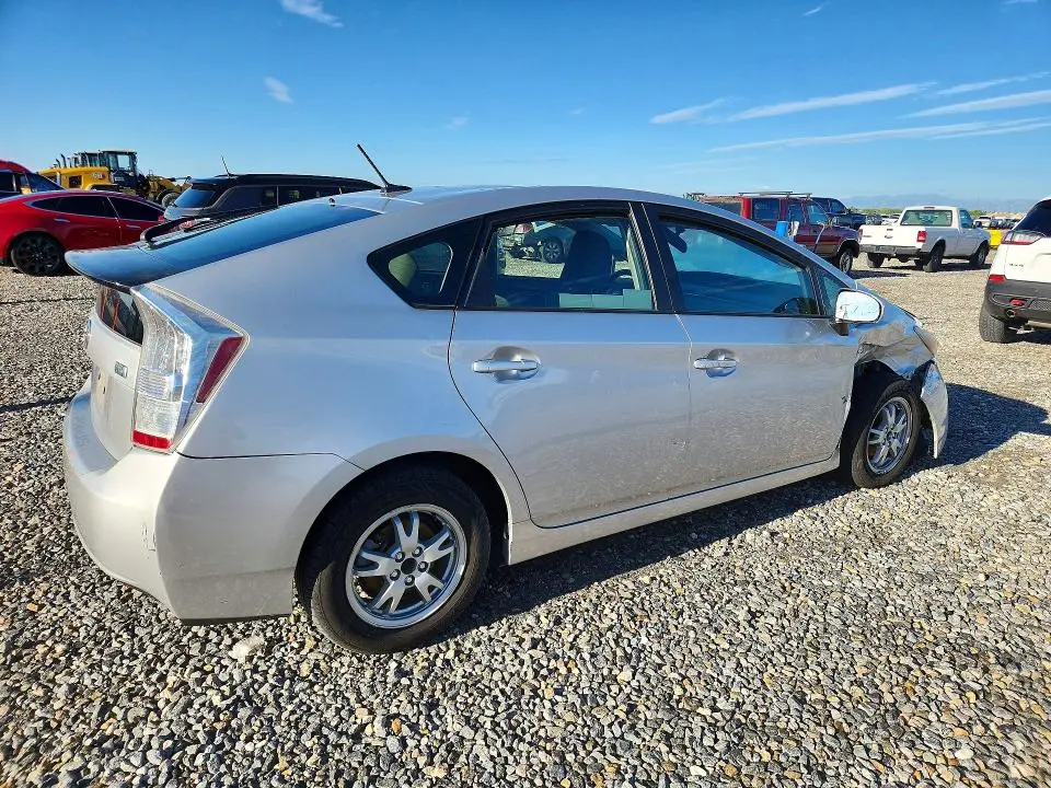 2010 TOYOTA PRIUS II  