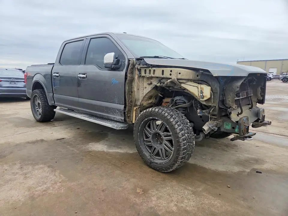 2015 FORD F150 SUPERCREW  
