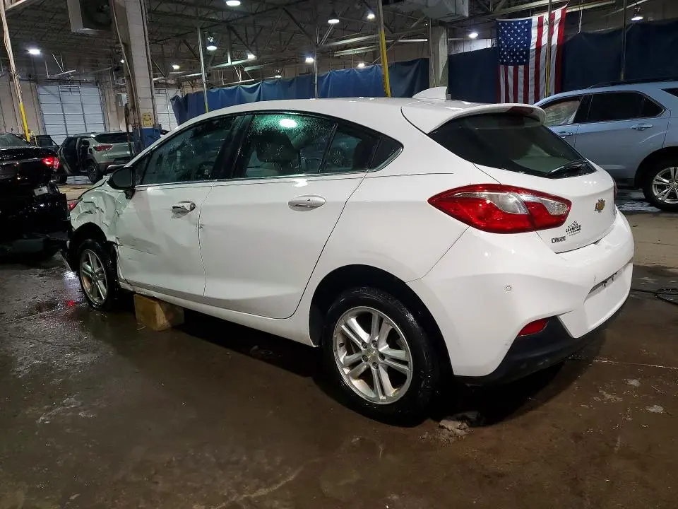 2017 CHEVROLET CRUZE LT  