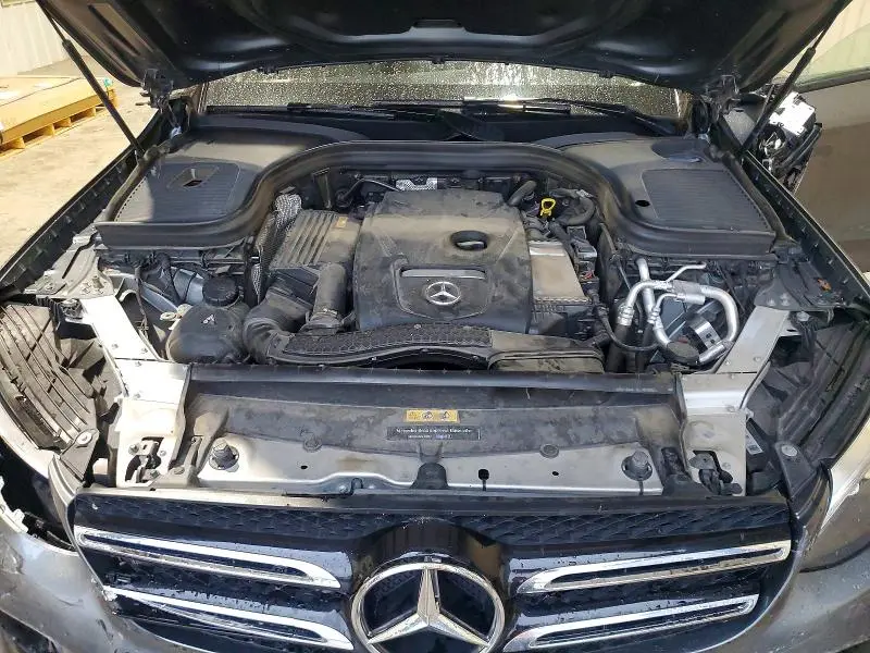2019 MERCEDES-BENZ GLC 300 4MATIC  
