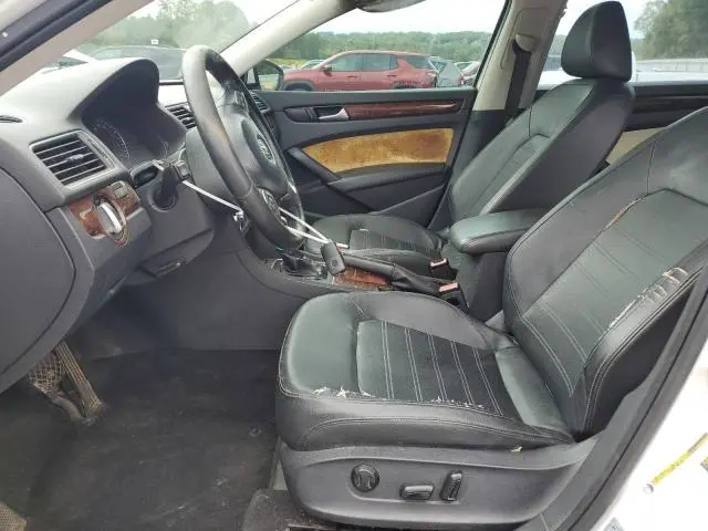 2012 VOLKSWAGEN PASSAT SEL
