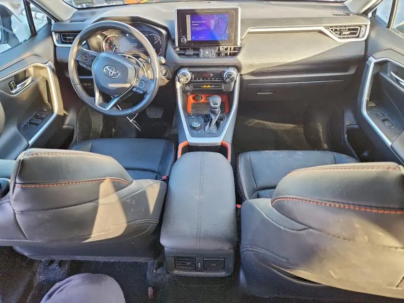 2023 TOYOTA RAV4 ADVENTURE  