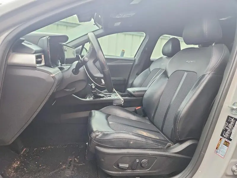 2022 KIA K5 GT LINE  