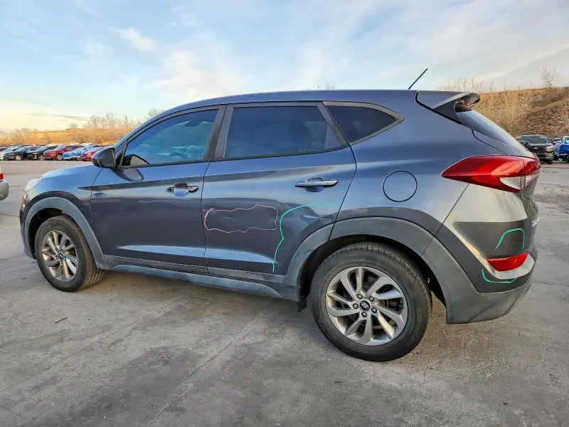 2018 HYUNDAI TUCSON SE  