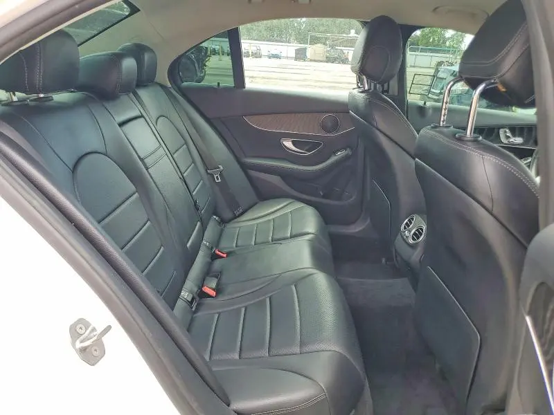 2017 MERCEDES-BENZ C 300  