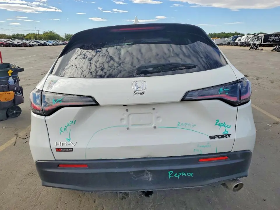 2025 HONDA HR-V SPORT  