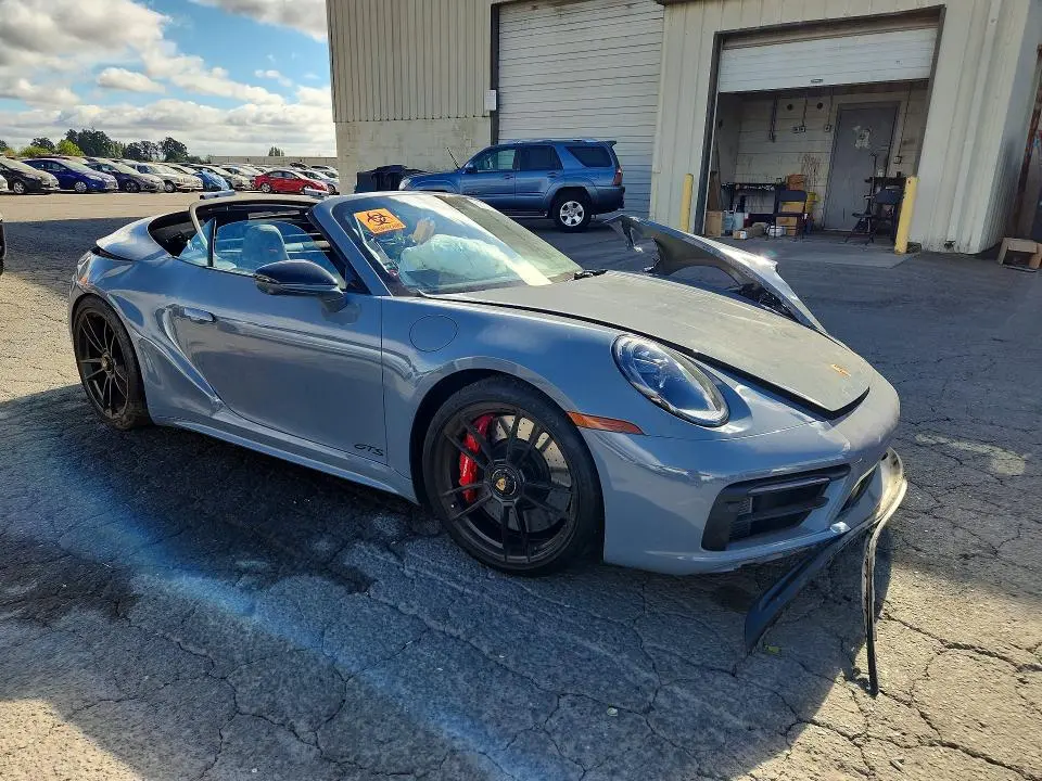 2024 PORSCHE 911 CARRERA S  