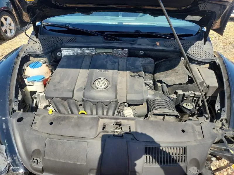 2014 VOLKSWAGEN BEETLE   