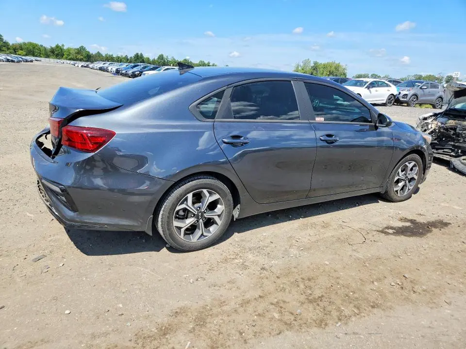 2019 KIA FORTE LXS  