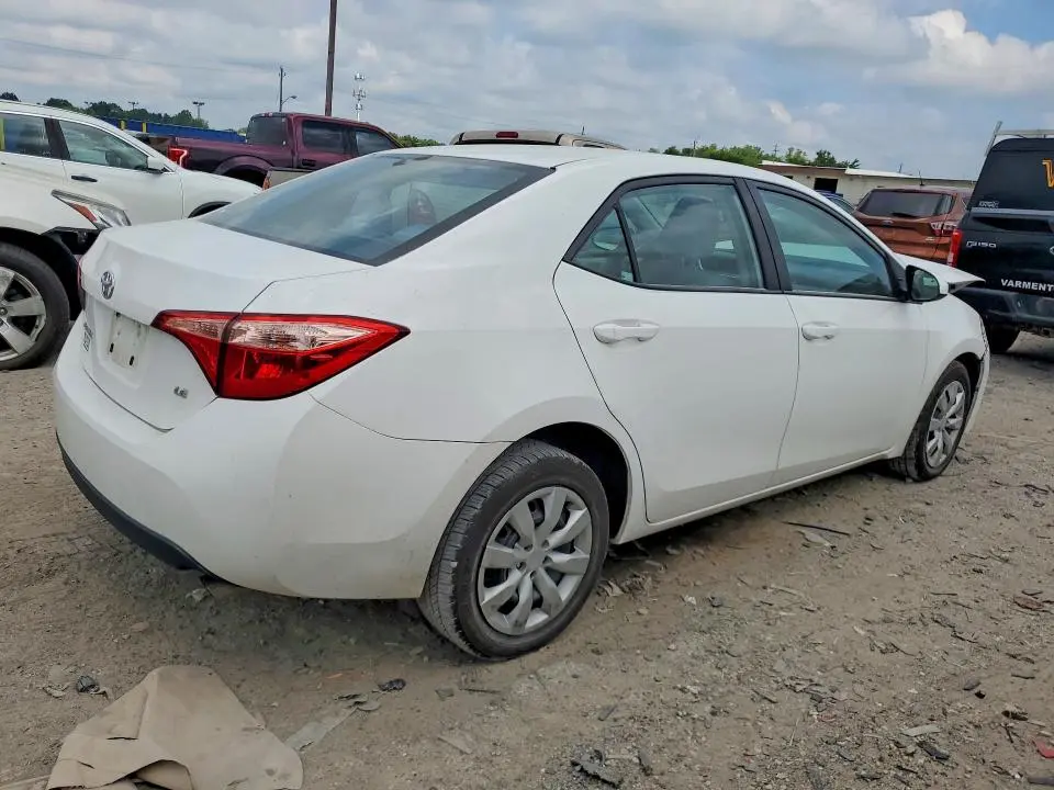 2018 TOYOTA COROLLA LE  